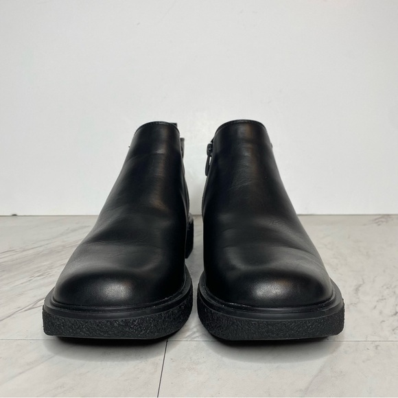 New! Franco Sarto Jellisa Black Faux Leather Bootie 9 1/2 - Picture 2 of 12